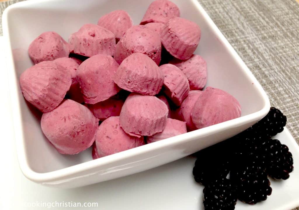 Blackberry Fat Bombs - Keto and Low Carb