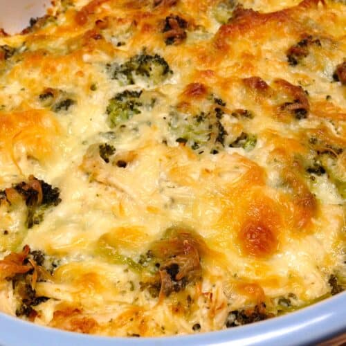closeup of chicken broccoli casserole