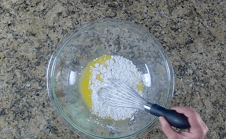 5 Minute Microwave Lemon Curd - Keto and Low Carb