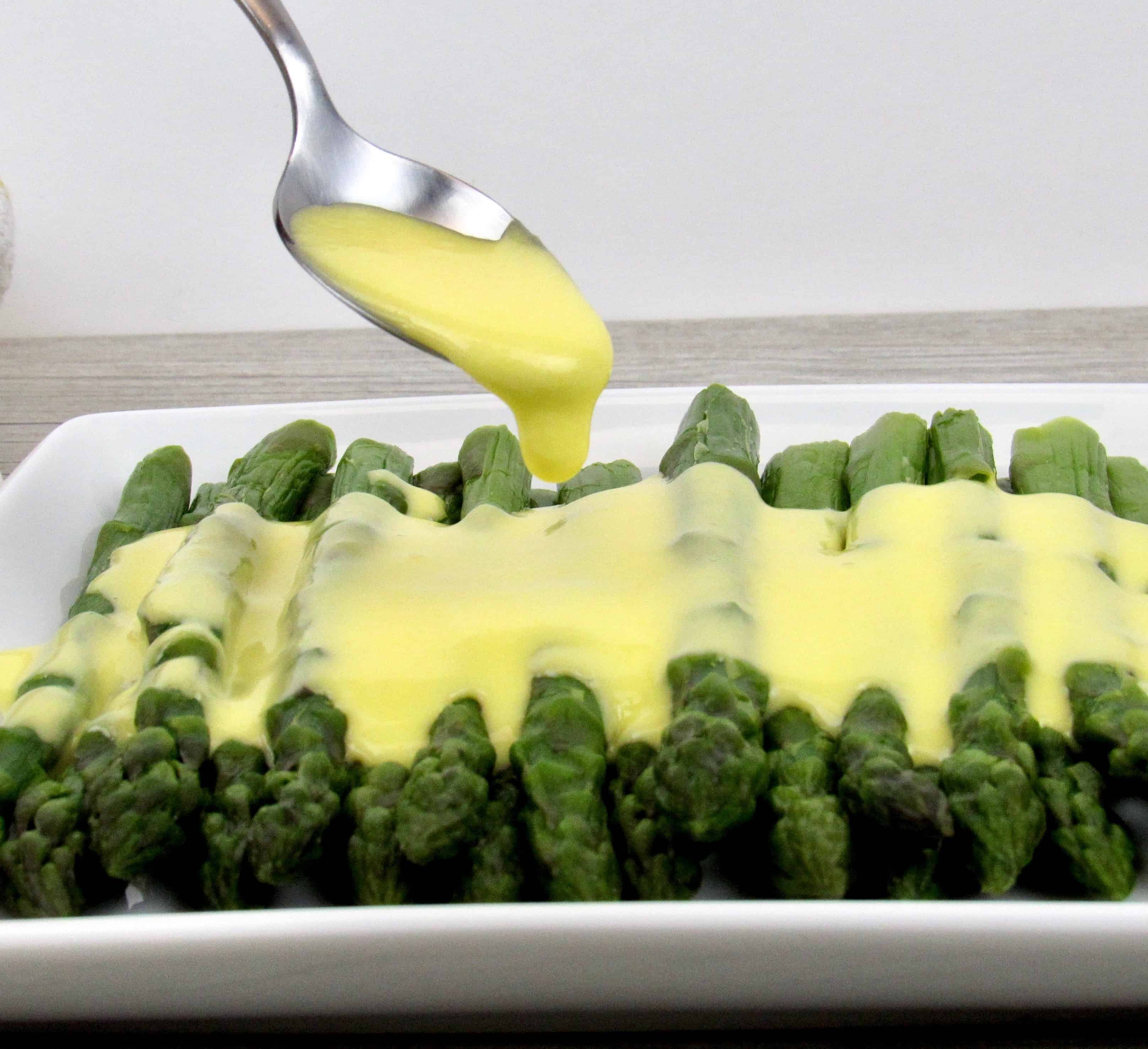 Hollandaise Sauce - Keto and Low Carb