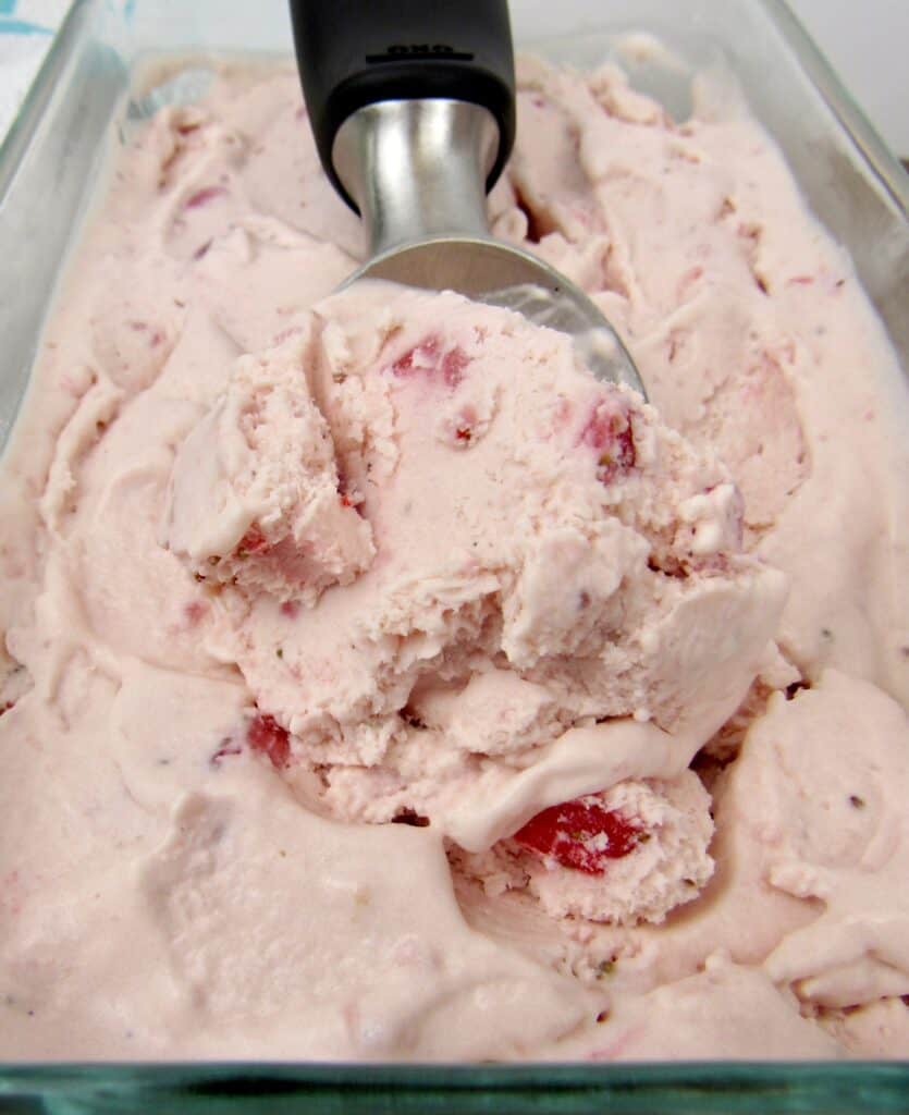 Strawberry Ice Cream- Keto:Low Carb