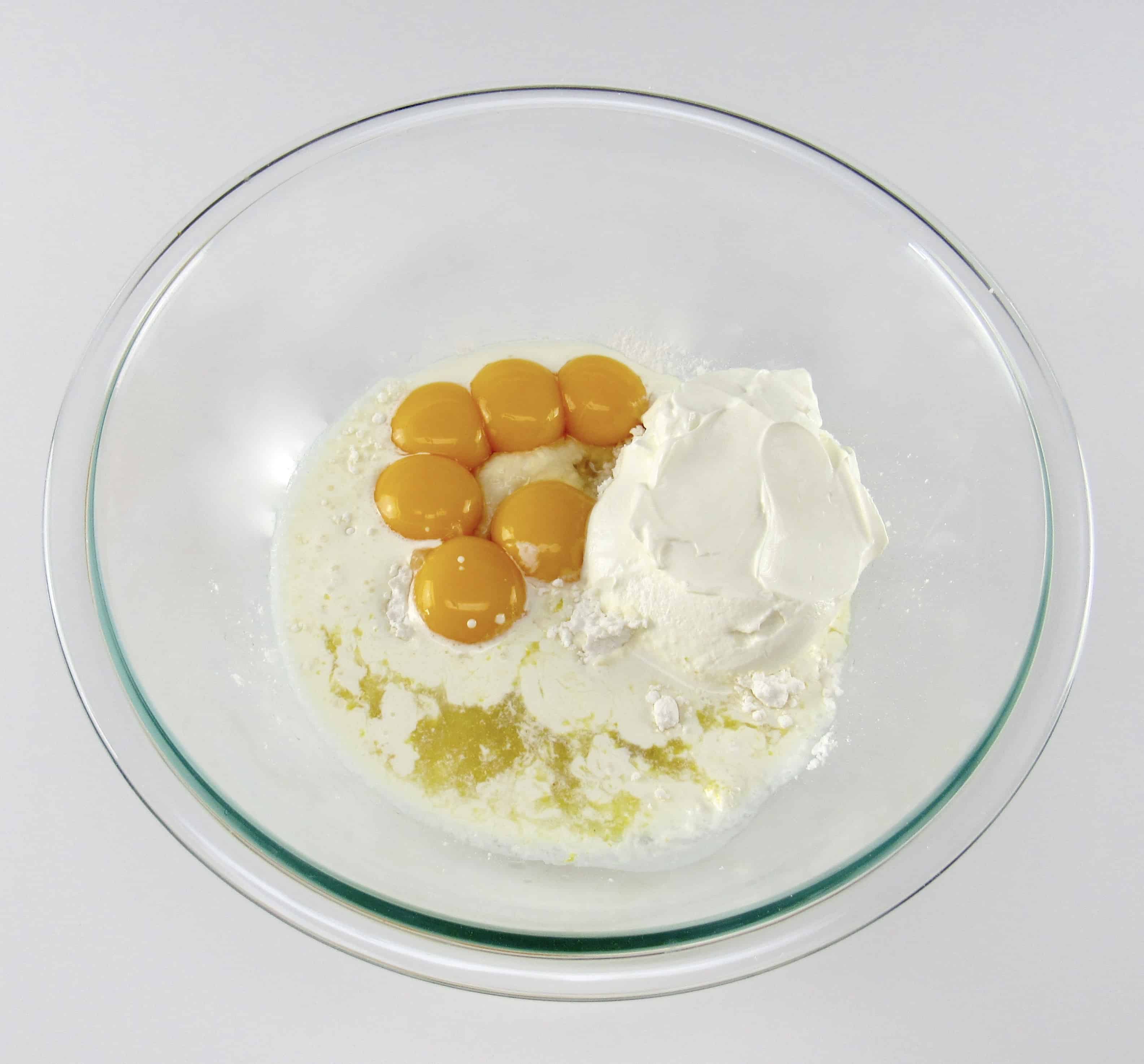 Keto Strawberry Lemonade Cake Keto Cooking Christian