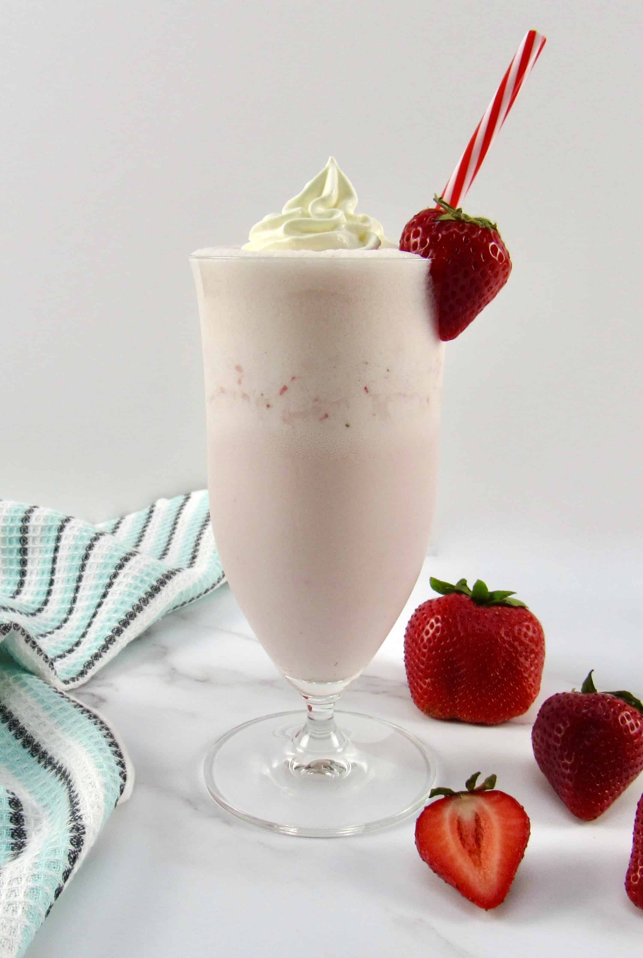 Keto Strawberry Cheesecake Smoothie Keto Cooking Christian