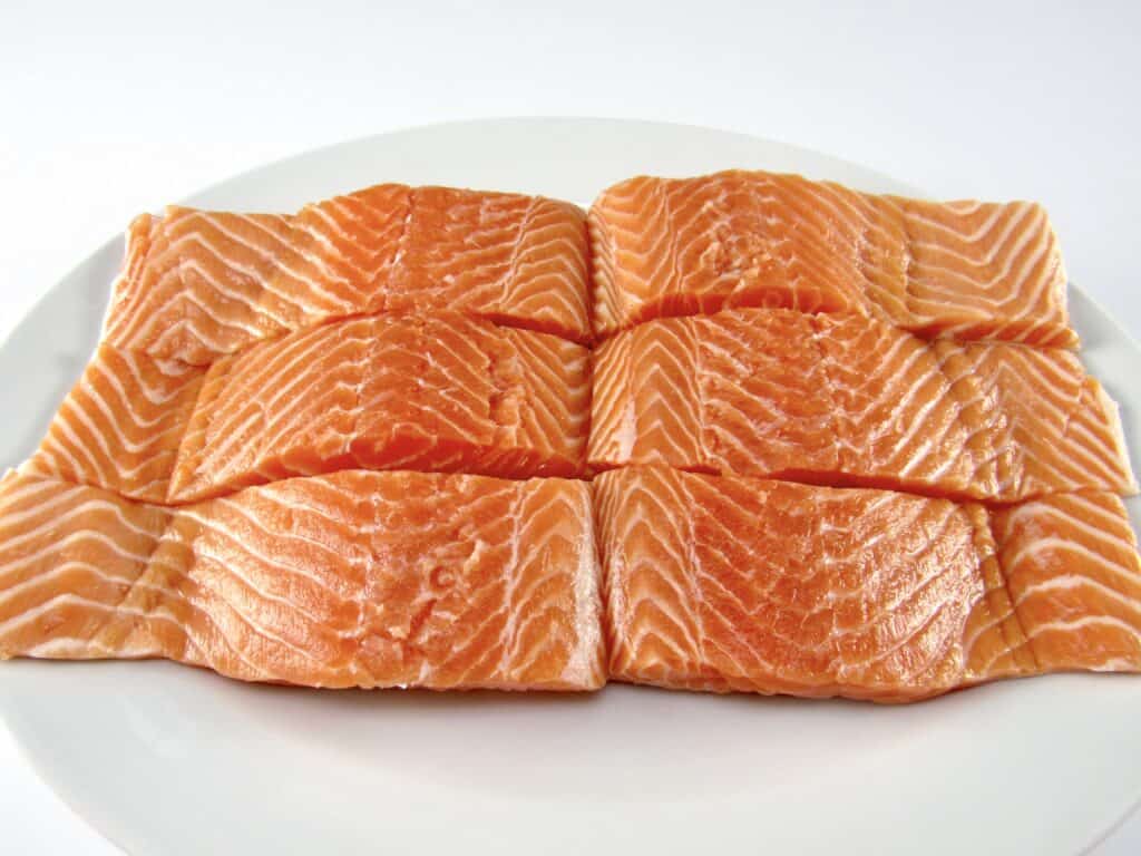 6 pieces of salmon