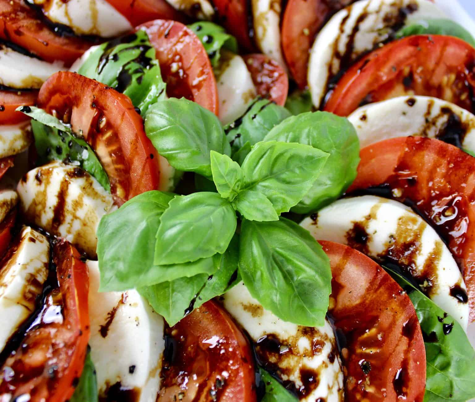 Caprese Salad with Balsamic Reduction - Keto Cooking Christian