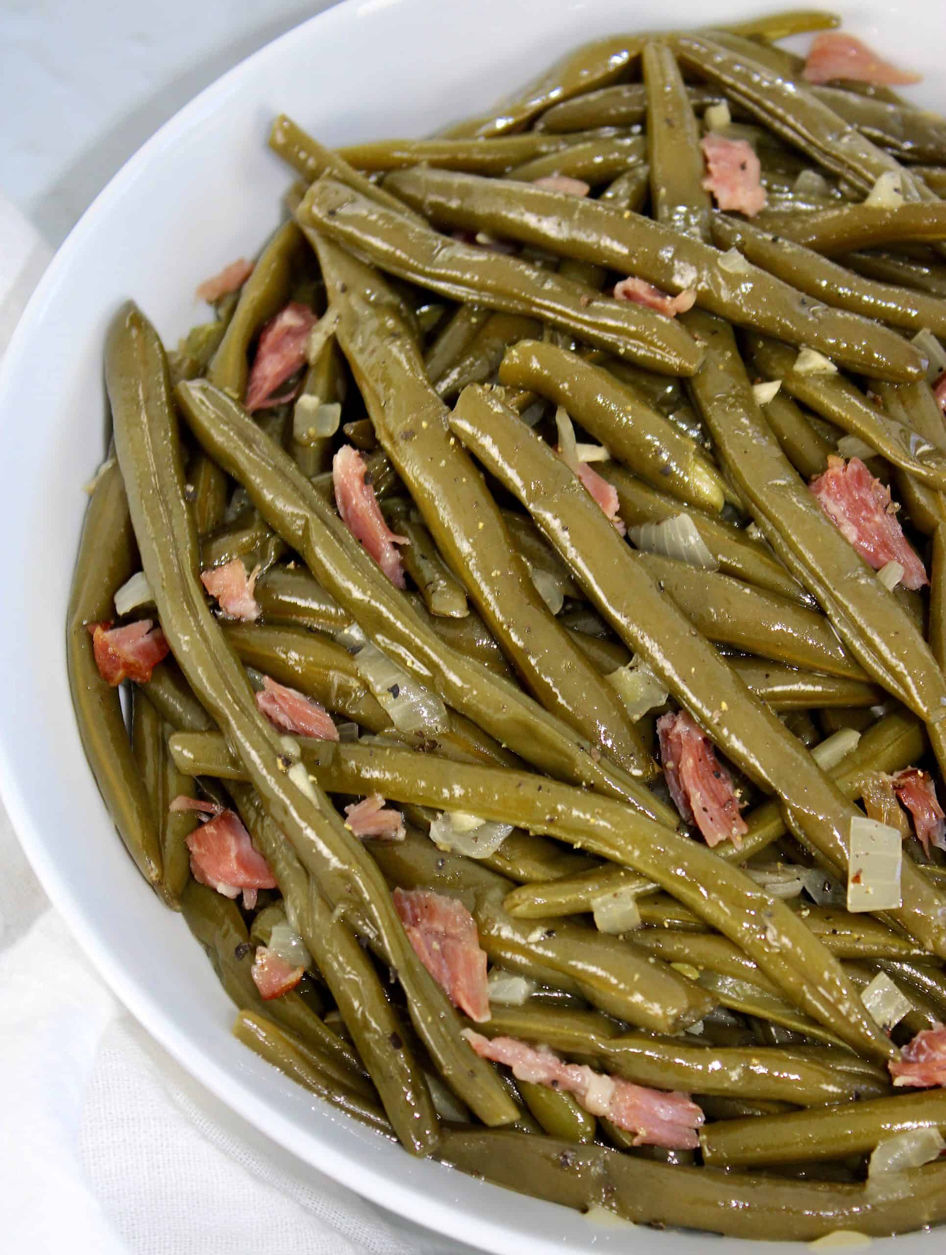 Southern Style Crock Pot Green Beans - Julias Simply Southern