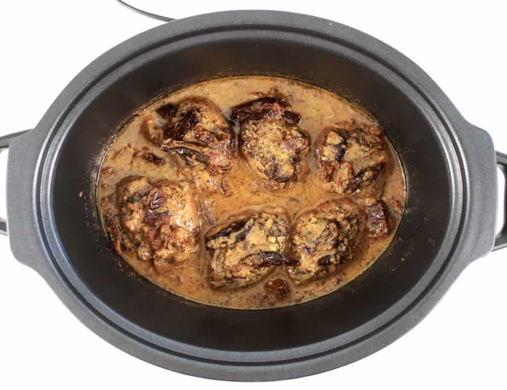 tuscan chicken cooked in slow cooker insert