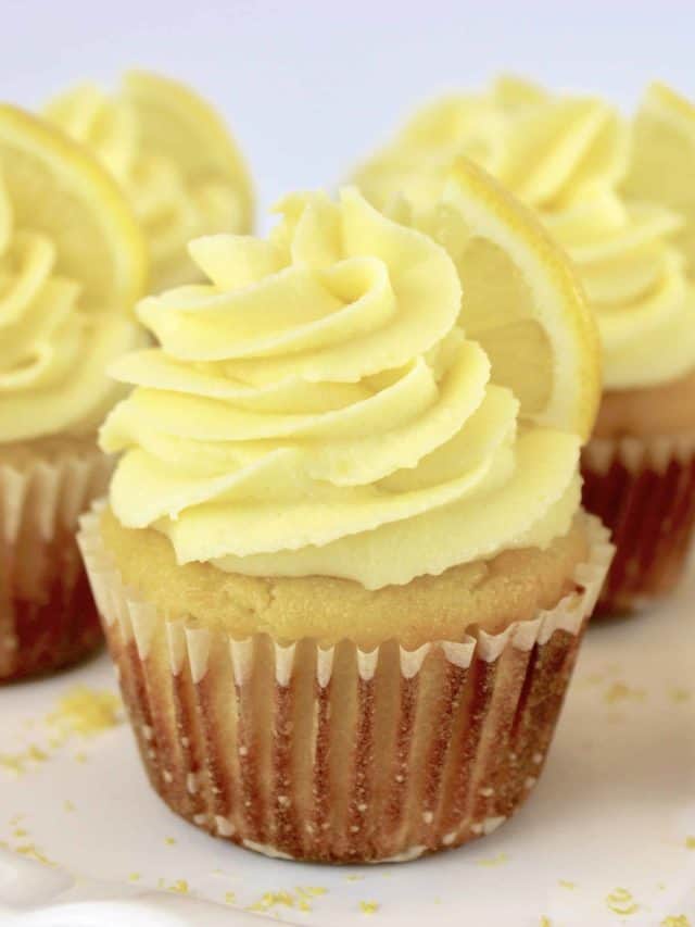 Best Keto Lemon Cupcakes