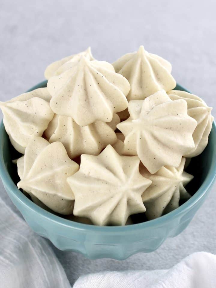Sugar-Free Keto Meringue Cookies piled up in blue bowl