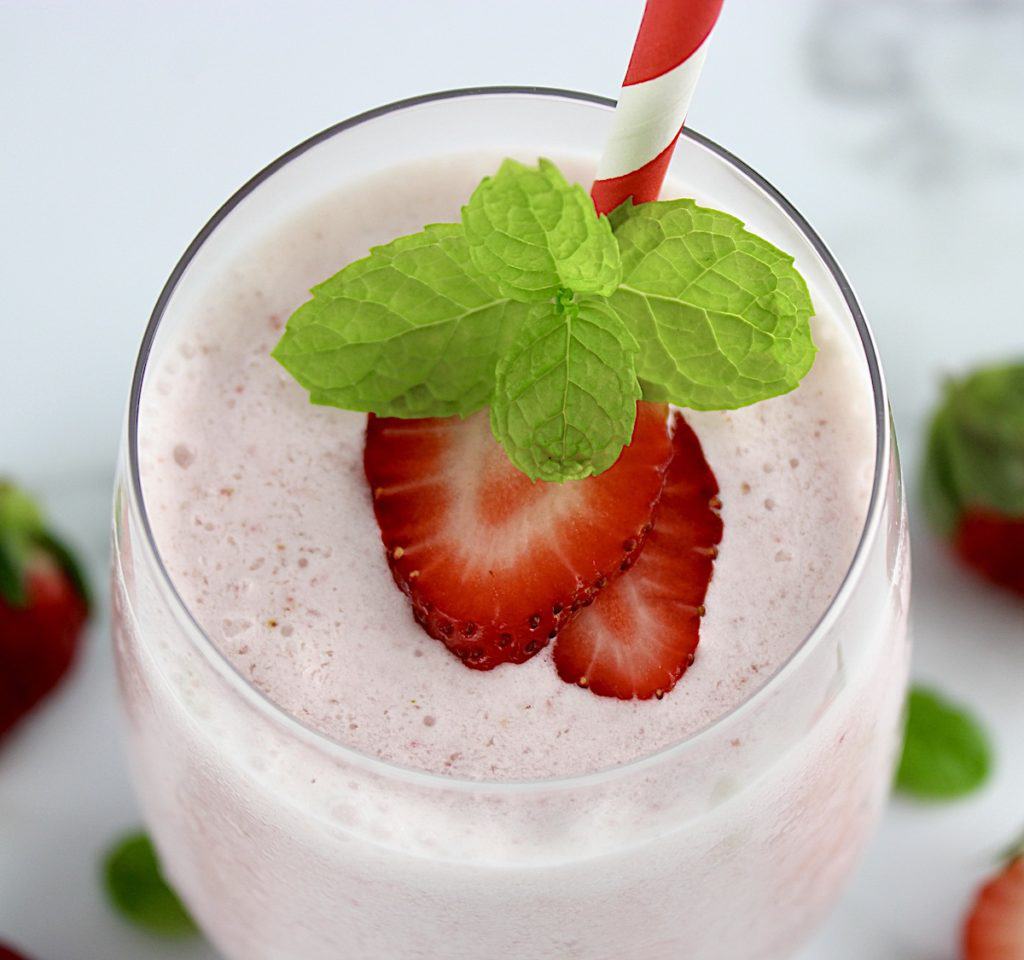 Keto Strawberry Cheesecake Smoothie Keto Cooking Christian