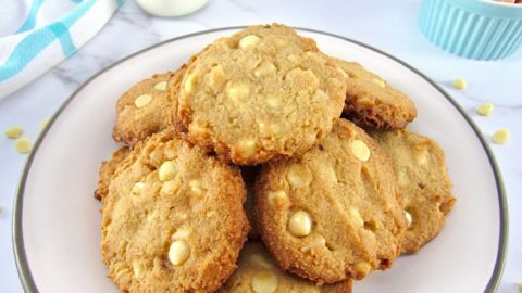 Keto White Chocolate Macadamia Nut Cookies - Keto Cooking Christian