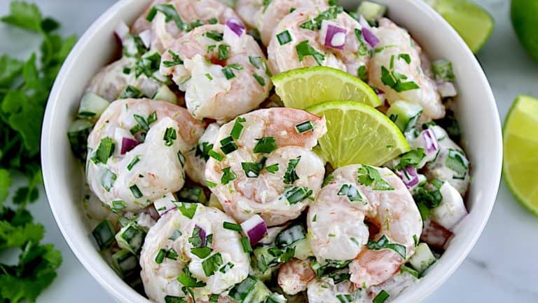 Lime Cilantro Shrimp Salad with 2 lime slices