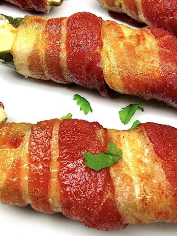 Close Up of Air Fryer Bacon Wrapped Jalapeño Poppers