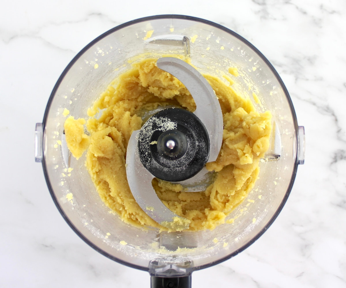 Blackberry Cheesecake Bars crust dough in food processor