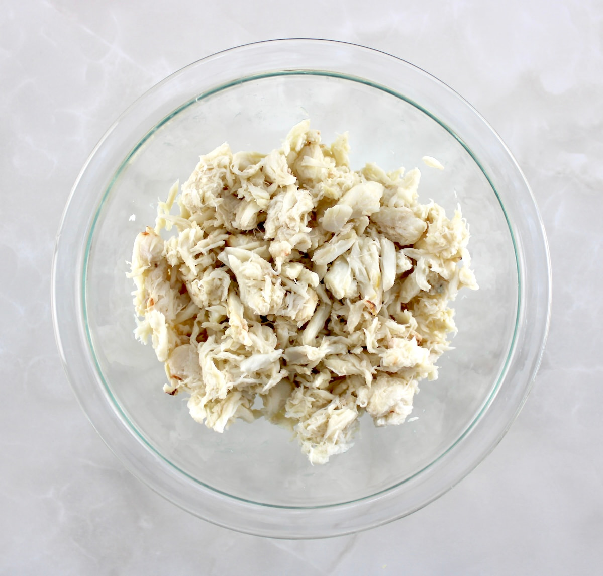 lump crab meat in glass bowl