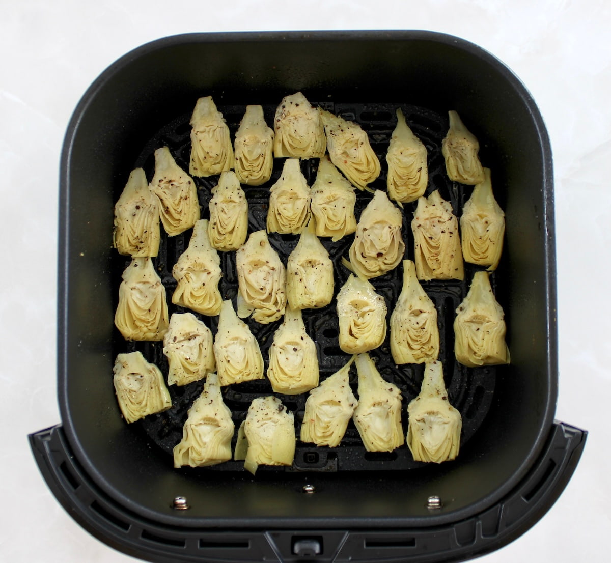 artichoke hearts halved in air fryer