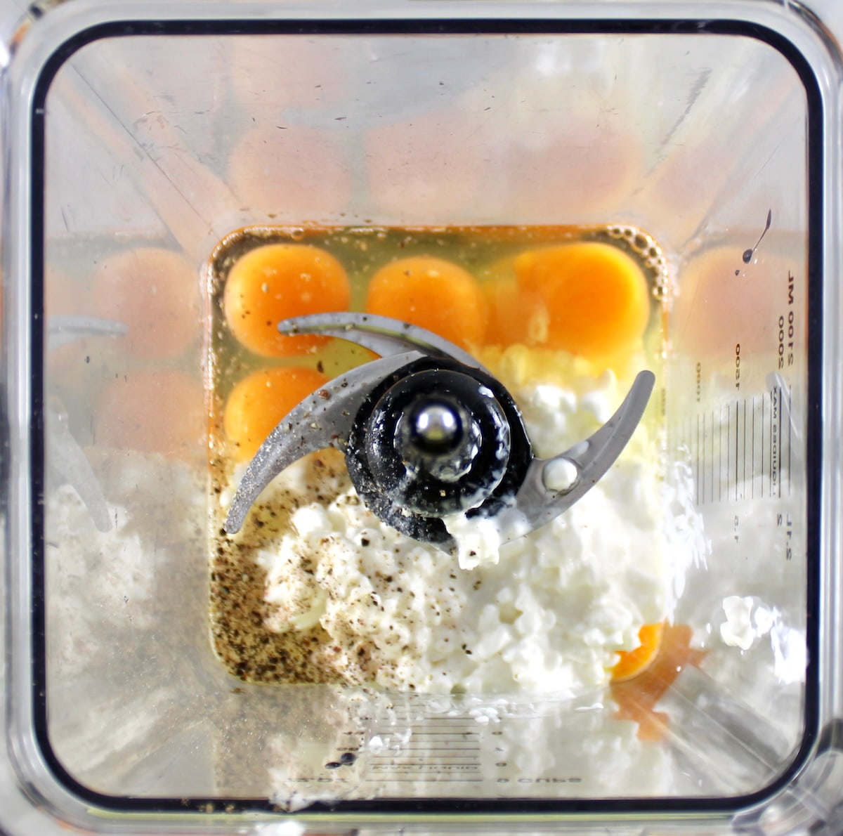 Cottage Cheese and Ham Egg Bites batter ingredients in blender