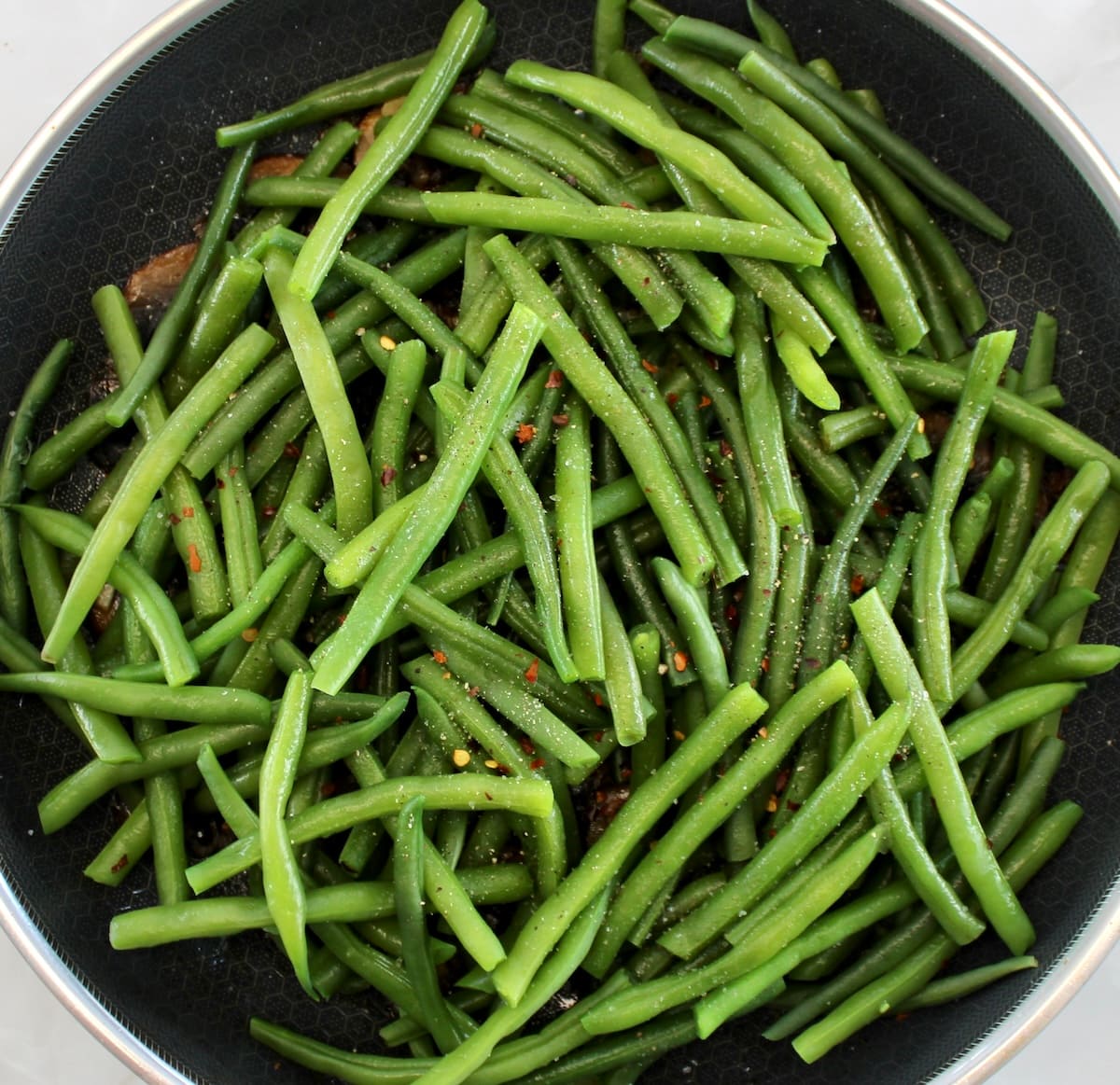 Green Beans in skillet